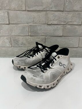 On Cloud X Running Women's White and Black Athletic Running Shoes